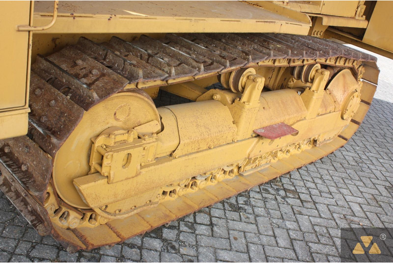 Camion citerne pour transport de carburant Caterpillar D6E Fuel tanker: photos 12 Camion citerne pour transport de carburant Caterpillar D6E Fuel tanker: photos 12