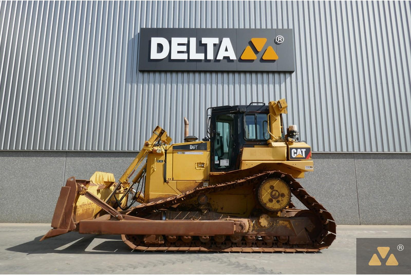 Caterpillar D6T LGP - Bulldozer: photos 1 Caterpillar D6T LGP - Bulldozer: photos 1