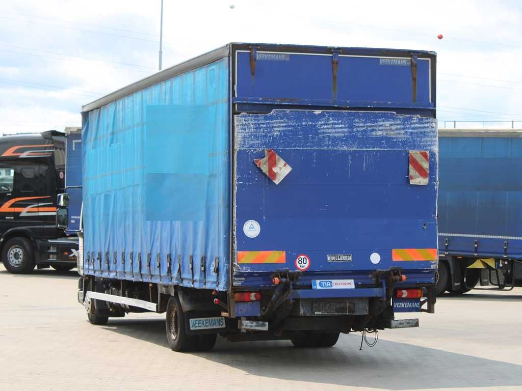 DAF FA LF 45, EURO 5, TAIL LIFT - Camion à rideaux coulissants: photos 4 DAF FA LF 45, EURO 5, TAIL LIFT - Camion à rideaux coulissants: photos 4