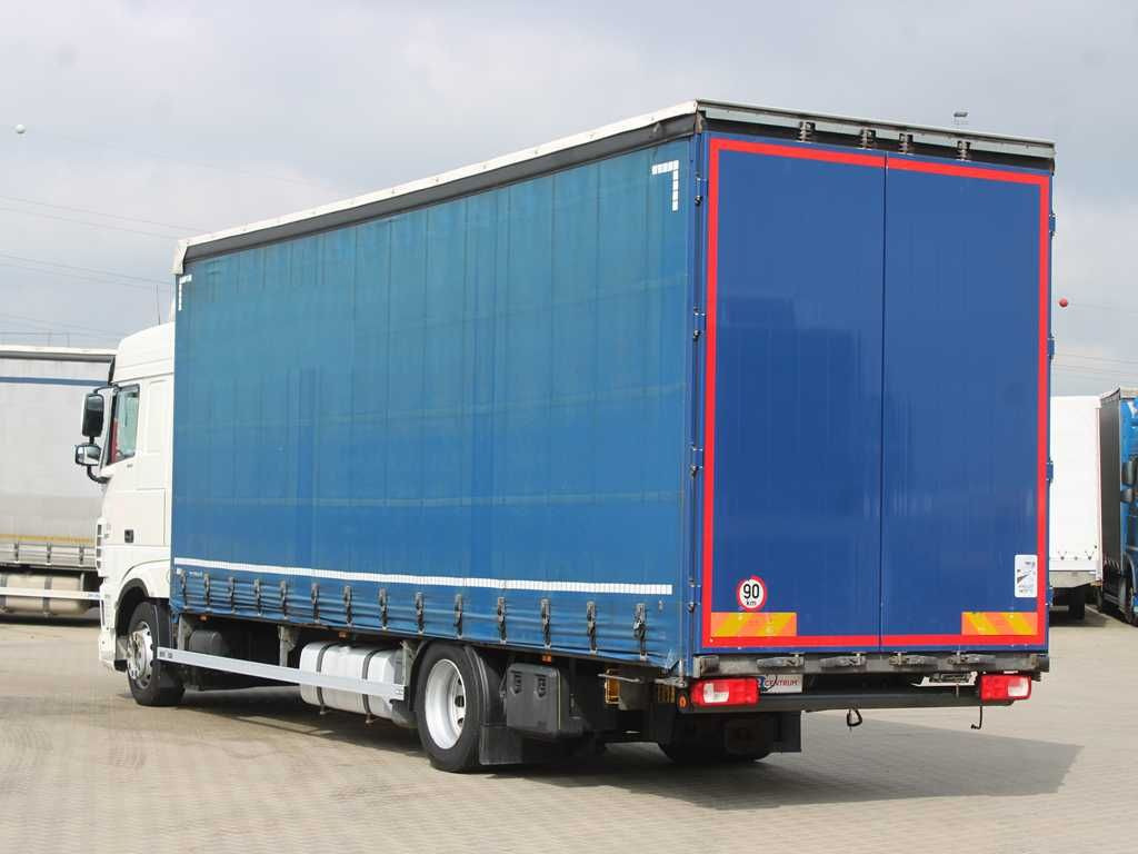 DAF XF 450, EURO 6, SECONDARY AIR CONDITIONIG - Camion à rideaux coulissants: photos 4 DAF XF 450, EURO 6, SECONDARY AIR CONDITIONIG - Camion à rideaux coulissants: photos 4