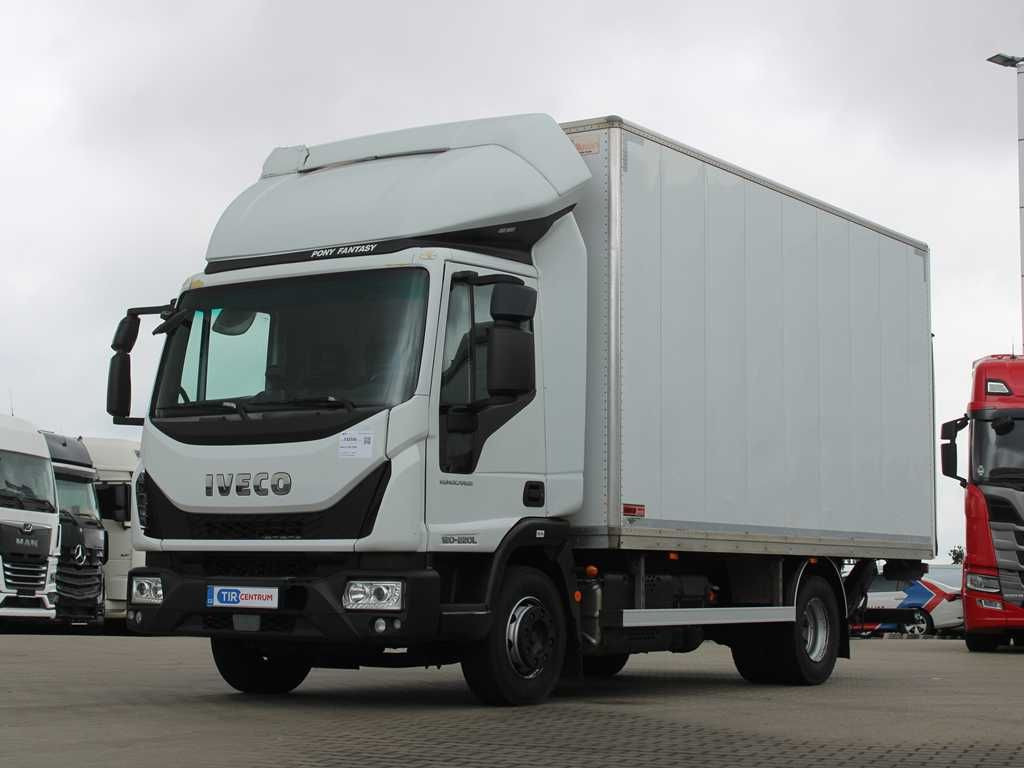 Iveco EUROCARGO 120-220L, EURO 6, TAIL LIFT, PNEU 80% - Camion fourgon: photos 1 Iveco EUROCARGO 120-220L, EURO 6, TAIL LIFT, PNEU 80% - Camion fourgon: photos 1