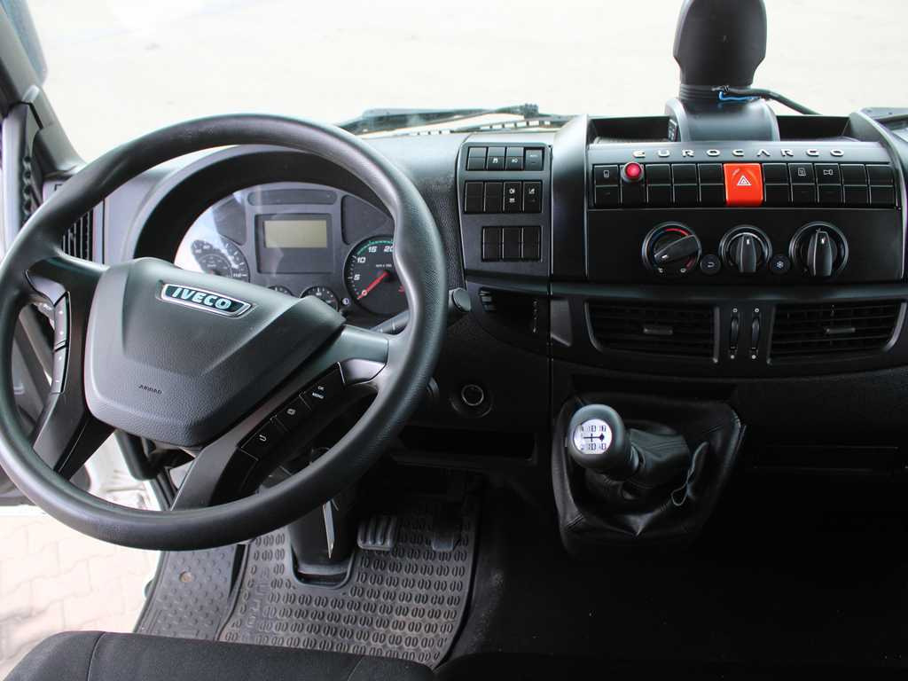 Crédit-bail de  Iveco EUROCARGO 120E, EURO 6, INDEPENDENT AIR CONDITIONING, CARRIER SUPRA 450 Iveco EUROCARGO 120E, EURO 6, INDEPENDENT AIR CONDITIONING, CARRIER SUPRA 450: photos 11
