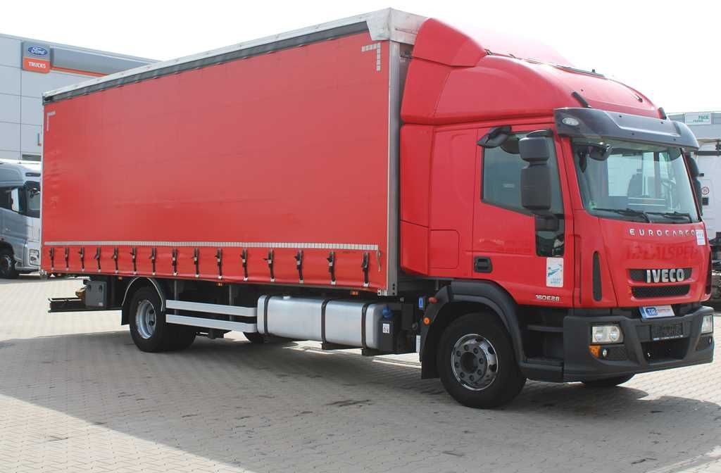 Iveco EUROCARGO 160E28, EURO 6 - Camion à rideaux coulissants: photos 2 Iveco EUROCARGO 160E28, EURO 6 - Camion à rideaux coulissants: photos 2