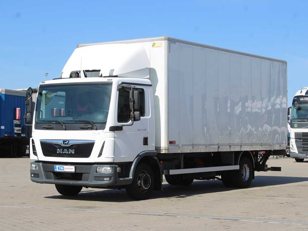 MAN TGL 12.220, HYDRAULIC FRONT, EURO 6 - Camion fourgon: photos 1 MAN TGL 12.220, HYDRAULIC FRONT, EURO 6 - Camion fourgon: photos 1