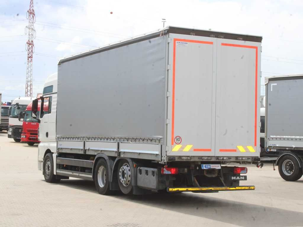 MAN TGS 26.440, 6X2, EURO 5, LIFTING AXLE + PV018H - Camion à rideaux coulissants: photos 4 MAN TGS 26.440, 6X2, EURO 5, LIFTING AXLE + PV018H - Camion à rideaux coulissants: photos 4