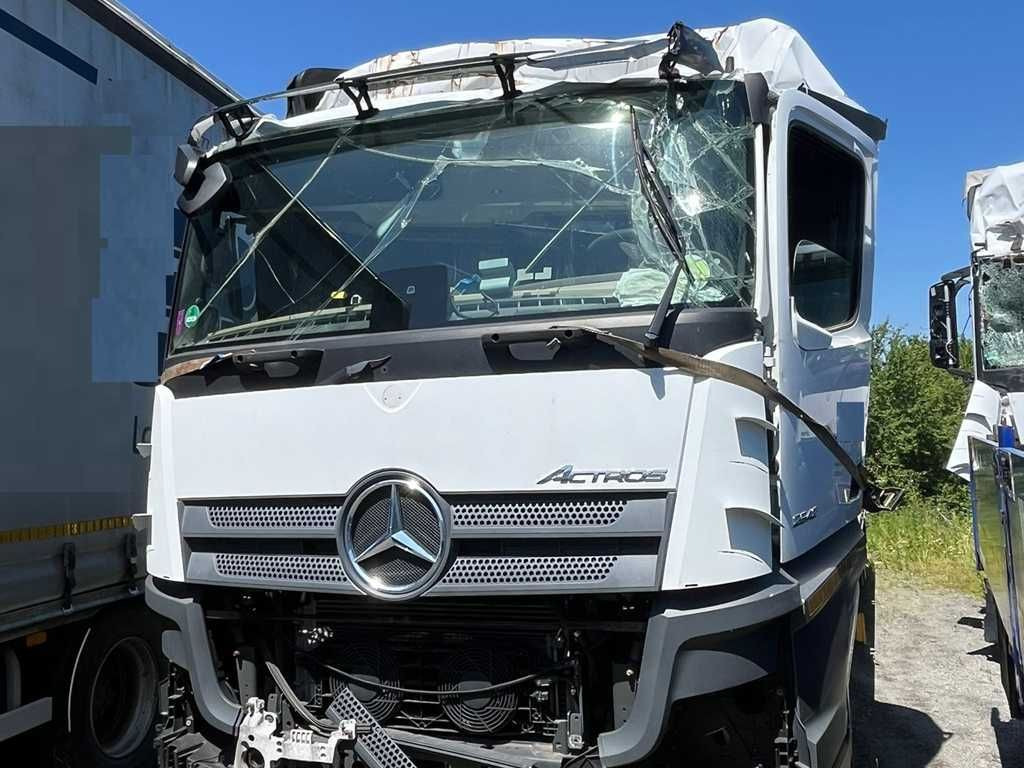 Mercedes-Benz Actros 2542, 6X2 - Camion plateau: photos 1 Mercedes-Benz Actros 2542, 6X2 - Camion plateau: photos 1