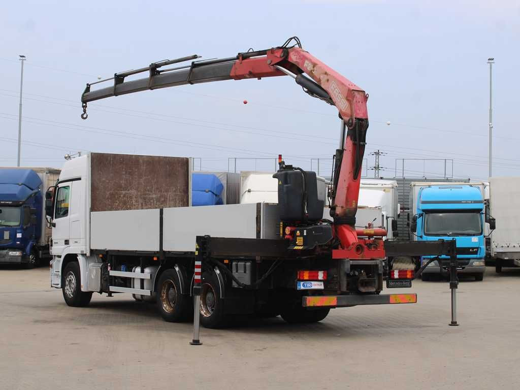 Mercedes-Benz Actros 2644, 6X4, EURO 4, CRANE FASSI F210 - Camion grue: photos 4 Mercedes-Benz Actros 2644, 6X4, EURO 4, CRANE FASSI F210 - Camion grue: photos 4