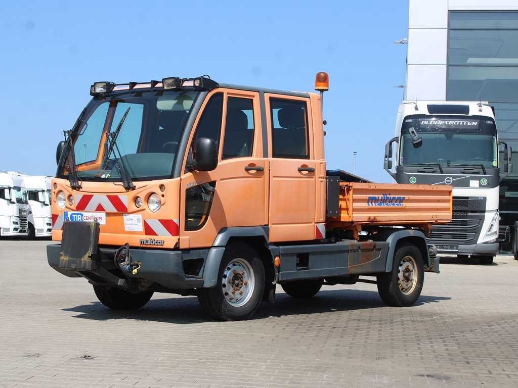 Multicar M30 FUMO, 4x4 - Camion benne, Véhicule de voirie/ Spécial: photos 1 Multicar M30 FUMO, 4x4 - Camion benne, Véhicule de voirie/ Spécial: photos 1