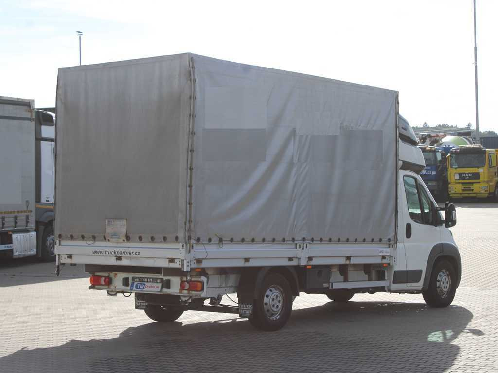 Peugeot Boxer, EURO 6, SIDE PANEL, TIRES 80% - Utilitaire rideaux coulissants (PLSC): photos 4 Peugeot Boxer, EURO 6, SIDE PANEL, TIRES 80% - Utilitaire rideaux coulissants (PLSC): photos 4