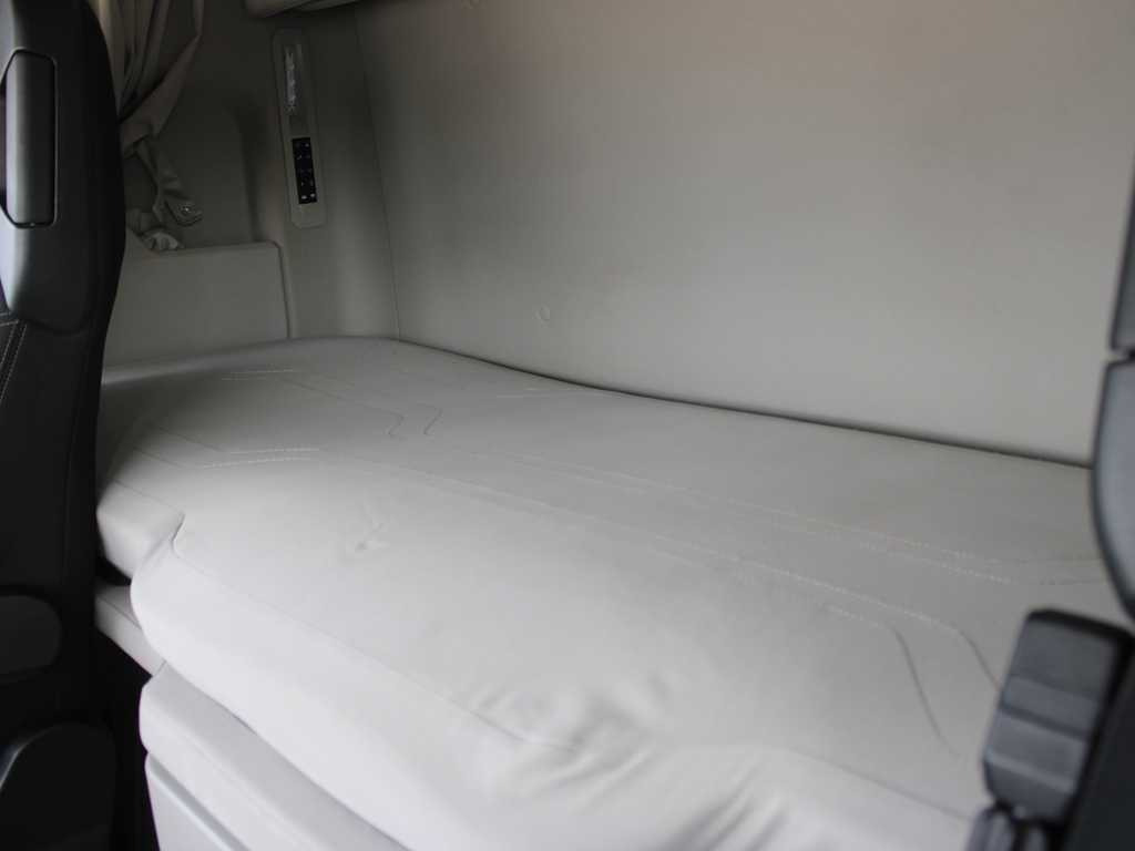 Tracteur routier Ford F-MAX LL 12S, EURO 6, LOWDECK, NAVIGATION, INDEPENDENT AIR CONDITIONING: photos 12