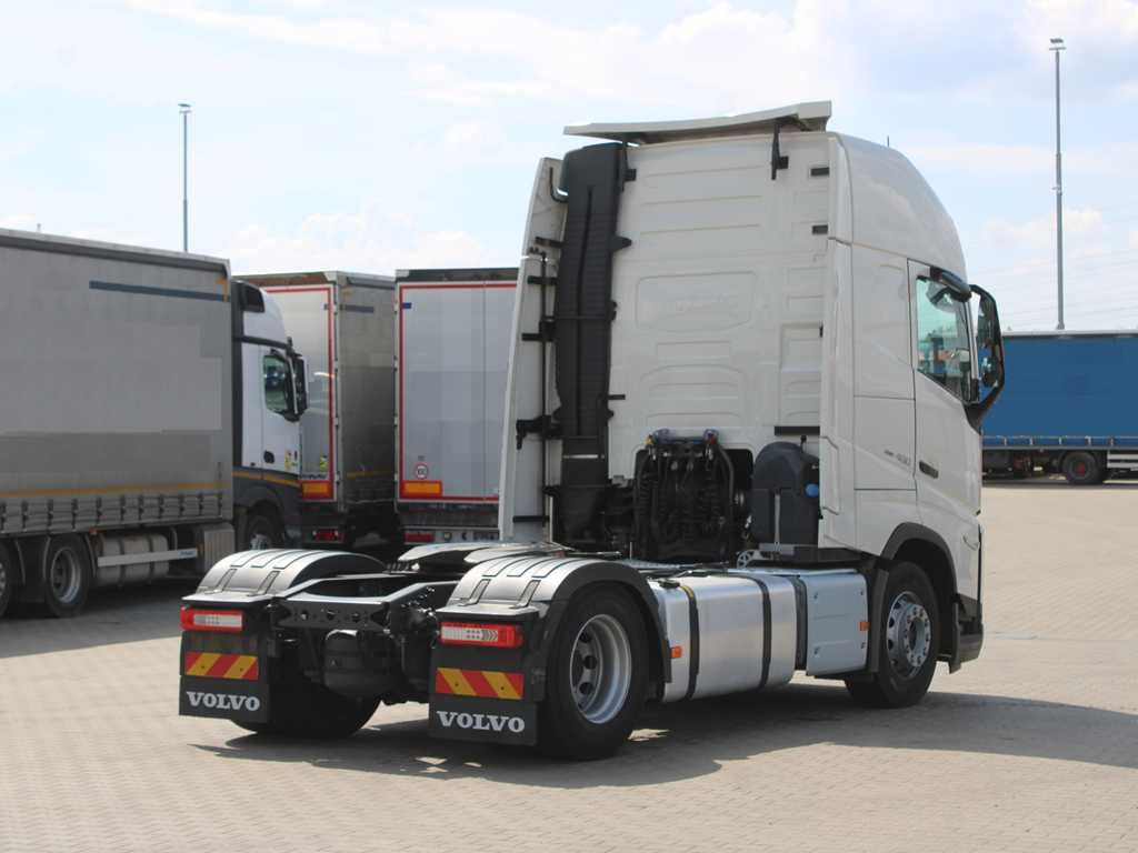 Volvo FH 460, EURO 6, VEB +, I-SAVE, PNEU 80% - Tracteur routier: photos 3 Volvo FH 460, EURO 6, VEB +, I-SAVE, PNEU 80% - Tracteur routier: photos 3