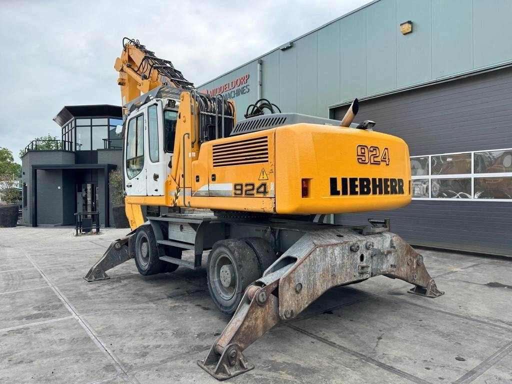 Pelle de manutention Liebherr A 924 C: photos 9