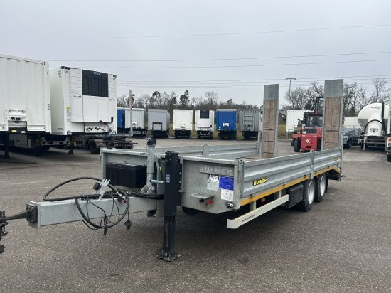 Humer Tandemanhänger, Baggertransport HTT 1400 - Remorque porte-engin surbaissée: photos 1 Humer Tandemanhänger, Baggertransport HTT 1400 - Remorque porte-engin surbaissée: photos 1