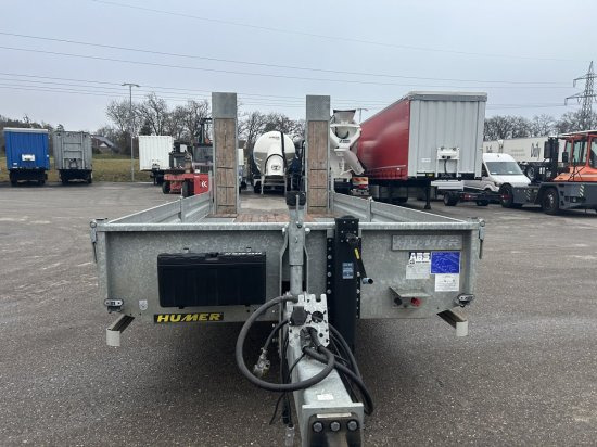 Humer Tandemanhänger, Baggertransport HTT 1400 - Remorque porte-engin surbaissée: photos 2 Humer Tandemanhänger, Baggertransport HTT 1400 - Remorque porte-engin surbaissée: photos 2