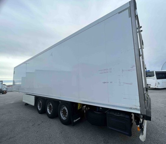 Krone TKS, Carrier Vector 1350, Liftachse - Semi-remorque frigorifique: photos 4 Krone TKS, Carrier Vector 1350, Liftachse - Semi-remorque frigorifique: photos 4