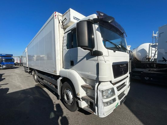 MAN TGS 26.360 6x2 LL, Tiefkühlkoffer Intarder, Liftachse ohne Anhänger - Camion frigorifique: photos 3 MAN TGS 26.360 6x2 LL, Tiefkühlkoffer Intarder, Liftachse ohne Anhänger - Camion frigorifique: photos 3