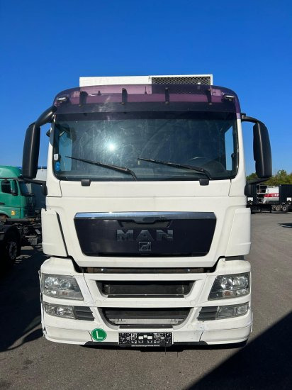 MAN TGS 26.360 6x2 LL, Tiefkühlkoffer Intarder, Liftachse ohne Anhänger - Camion frigorifique: photos 2 MAN TGS 26.360 6x2 LL, Tiefkühlkoffer Intarder, Liftachse ohne Anhänger - Camion frigorifique: photos 2