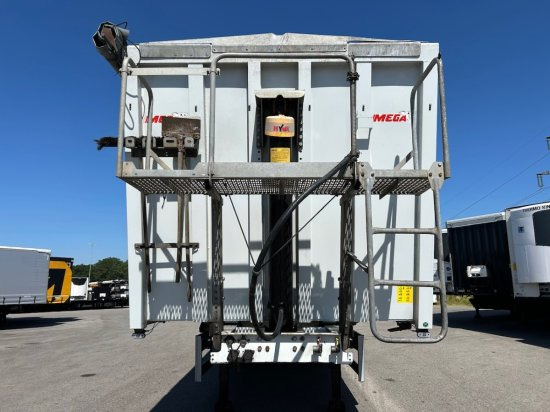 MEGA Light Alu-Kippmulde 55m³, Kombiklappe, SAF-Achsen, 1-A Liftachse, Rollplane - Semi-remorque benne: photos 2 MEGA Light Alu-Kippmulde 55m³, Kombiklappe, SAF-Achsen, 1-A Liftachse, Rollplane - Semi-remorque benne: photos 2