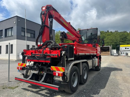 Mercedes-Benz AROCS 3552 963-2F Epsilon M100L86 Kran ? Leistungsstarker Holzladekran mit hoher Reichweite - Camion grue: photos 4 Mercedes-Benz AROCS 3552 963-2F Epsilon M100L86 Kran ? Leistungsstarker Holzladekran mit hoher Reichweite - Camion grue: photos 4