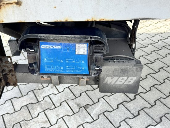 Camion à rideaux coulissants Mercedes-Benz Atego N2 Euro 6: photos 14 Camion à rideaux coulissants Mercedes-Benz Atego N2 Euro 6: photos 14