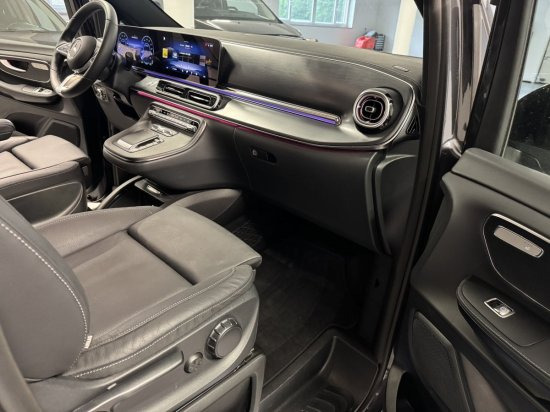 Voiture Mercedes-Benz EQV 300 AVANTGARDE, Lang , 7 Sitzer: photos 12