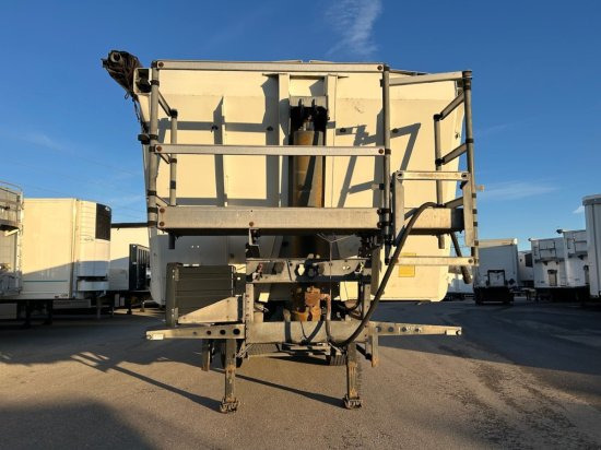 Schmitz SGF S3 Alu Kippmulde 34m³, Liftachse, Schmitz-Achsen, Rollplane, Podest - Semi-remorque benne: photos 2 Schmitz SGF S3 Alu Kippmulde 34m³, Liftachse, Schmitz-Achsen, Rollplane, Podest - Semi-remorque benne: photos 2