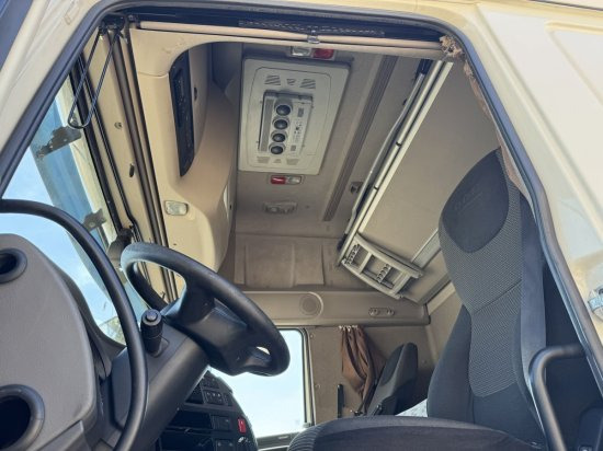 Tracteur routier DAF XF 460 SSC, Automatik, EURO6, Standklima: photos 9 Tracteur routier DAF XF 460 SSC, Automatik, EURO6, Standklima: photos 9