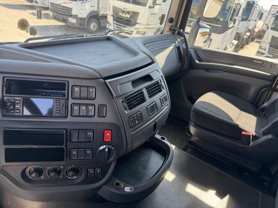 Tracteur routier DAF XF 460 SSC, Automatik, EURO6, Standklima: photos 10 Tracteur routier DAF XF 460 SSC, Automatik, EURO6, Standklima: photos 10