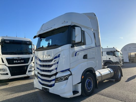 Iveco Stralis 460 Gas, 2 LNG-Tanks, Retarder, Leder - Tracteur routier: photos 1 Iveco Stralis 460 Gas, 2 LNG-Tanks, Retarder, Leder - Tracteur routier: photos 1