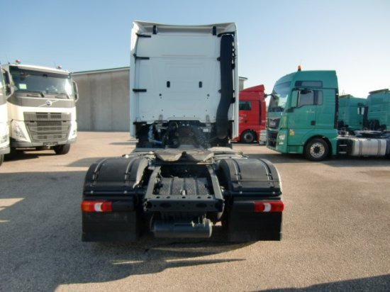 Mercedes-Benz Actros 1845 BL Giga Mirror Cam - Tracteur routier: photos 5 Mercedes-Benz Actros 1845 BL Giga Mirror Cam - Tracteur routier: photos 5