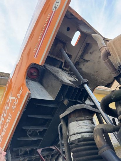 Volvo Roto Hochdruck Kehrmaschine 300 Bar, Beam A/S ,Voll Funktionstüchtig - Balayeuse de voirie: photos 5 Volvo Roto Hochdruck Kehrmaschine 300 Bar, Beam A/S ,Voll Funktionstüchtig - Balayeuse de voirie: photos 5