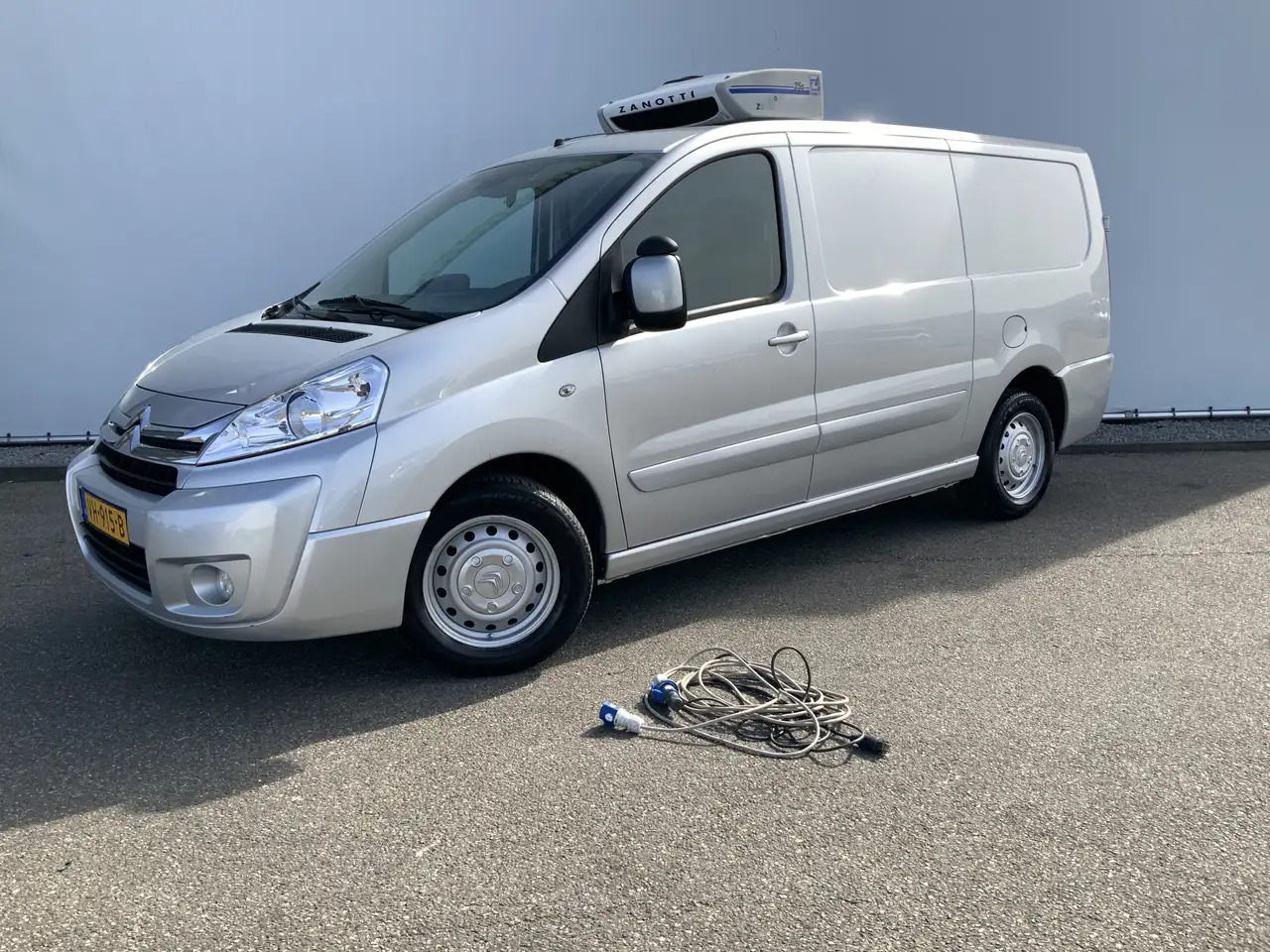 Citroen Jumpy 2.0 HDI L2H1 Koelauto werkt 100% Dag & Nacht Airco - Utilitaire frigorifique: photos 1 Citroen Jumpy 2.0 HDI L2H1 Koelauto werkt 100% Dag & Nacht Airco - Utilitaire frigorifique: photos 1
