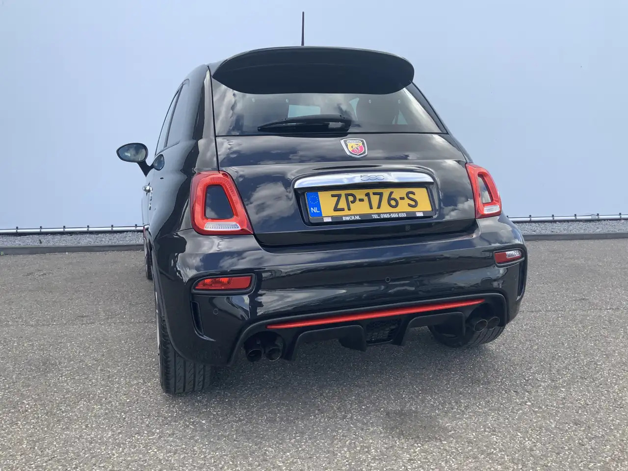 Fiat 500C Abarth 1.4 T-Jet 595 Automaat Euro 6 - Voiture: photos 3 Fiat 500C Abarth 1.4 T-Jet 595 Automaat Euro 6 - Voiture: photos 3
