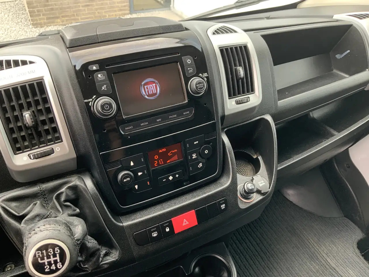 Fourgon grand volume Fiat Ducato 35H 2.3 MultiJet L3H1 Meubelbak & Lift & Zijdeur A: photos 12
