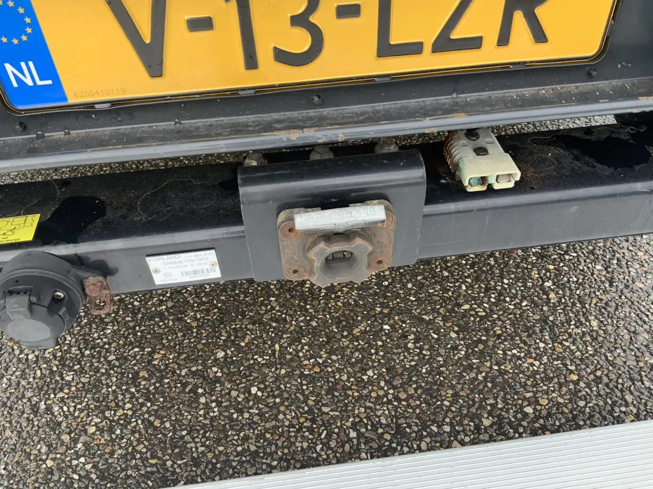 Iveco Daily 35C14 2.3 375 Pick Up & LaadLift Airco Navi Trekha - Utilitaire plateau: photos 5 Iveco Daily 35C14 2.3 375 Pick Up & LaadLift Airco Navi Trekha - Utilitaire plateau: photos 5