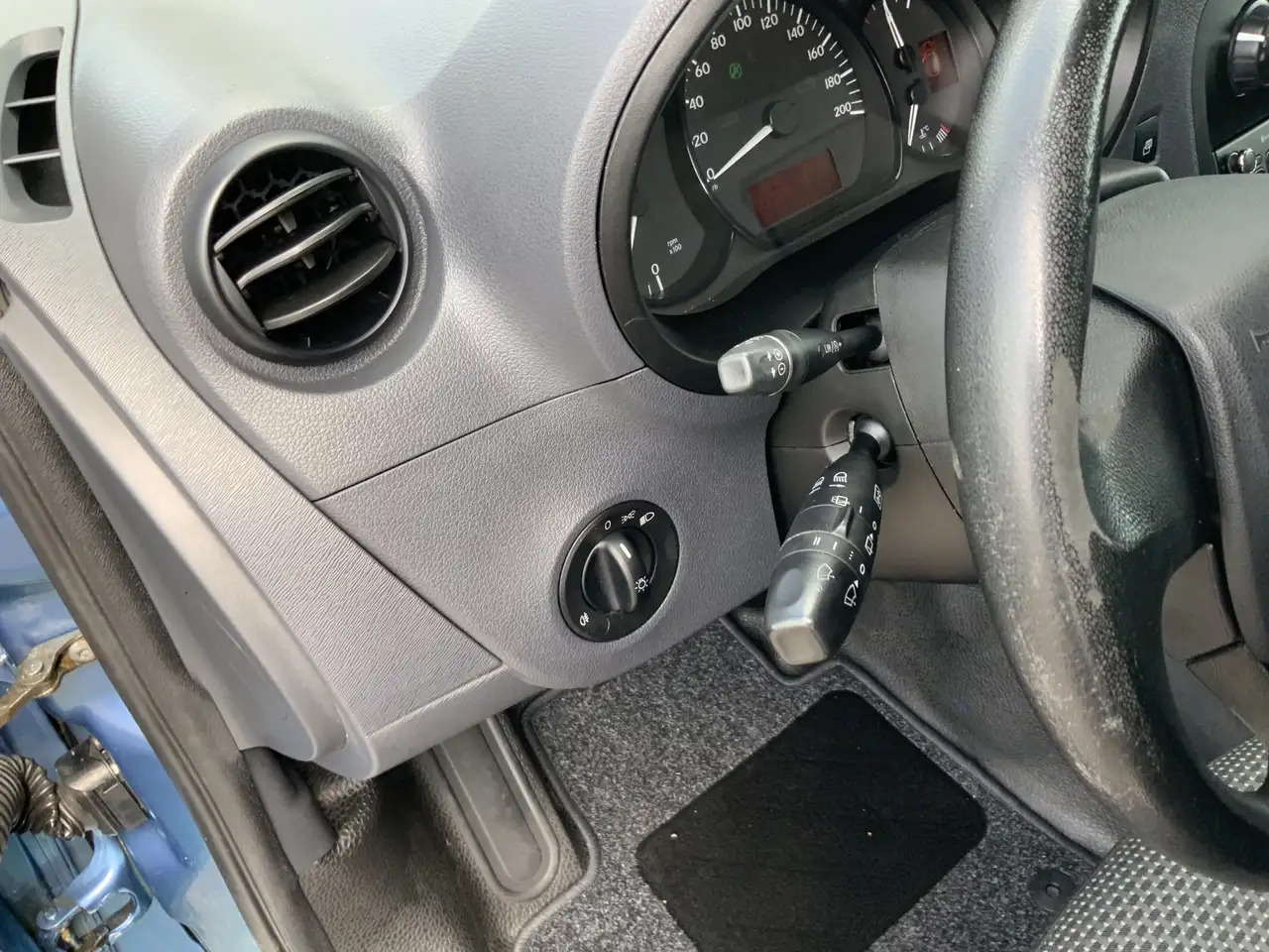 Mercedes-Benz Citan MARGE !! 108 CDI BlueEFFICIENCY Airco Cruise Trekh - Fourgonnette: photos 5 Mercedes-Benz Citan MARGE !! 108 CDI BlueEFFICIENCY Airco Cruise Trekh - Fourgonnette: photos 5
