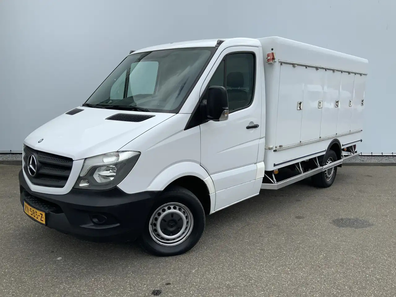 Mercedes-Benz Sprinter 310 2.2 CDI 366 ijswagen 40 gr _0 Deuren 10 Euro 5 - Utilitaire frigorifique: photos 1 Mercedes-Benz Sprinter 310 2.2 CDI 366 ijswagen 40 gr _0 Deuren 10 Euro 5 - Utilitaire frigorifique: photos 1