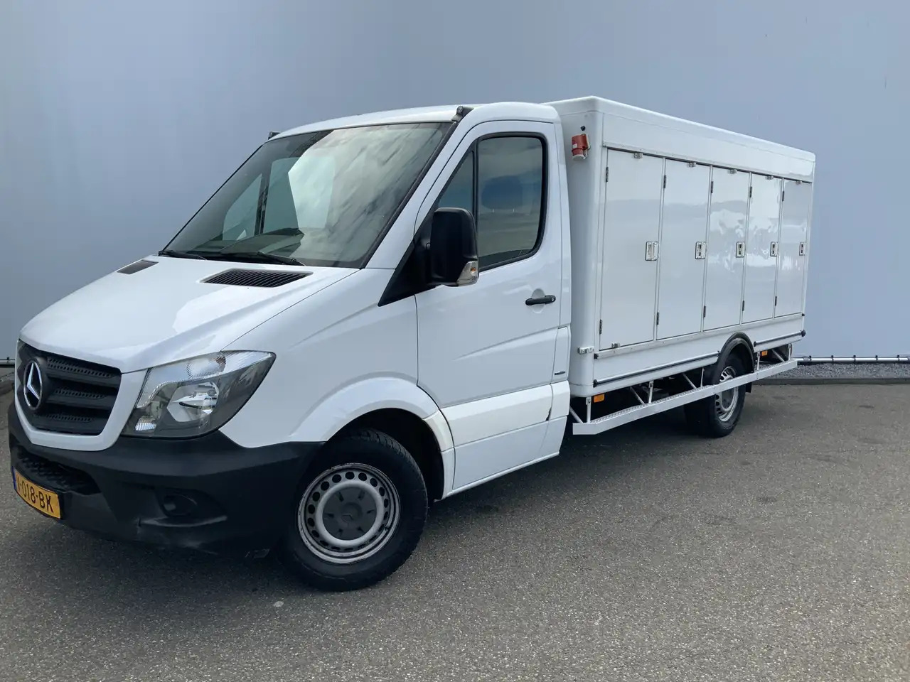 Mercedes-Benz Sprinter 311 2.2 CDI 366 ijsAuto 40 gr _0 Deuren 10 Euro 6 - Utilitaire frigorifique: photos 1 Mercedes-Benz Sprinter 311 2.2 CDI 366 ijsAuto 40 gr _0 Deuren 10 Euro 6 - Utilitaire frigorifique: photos 1