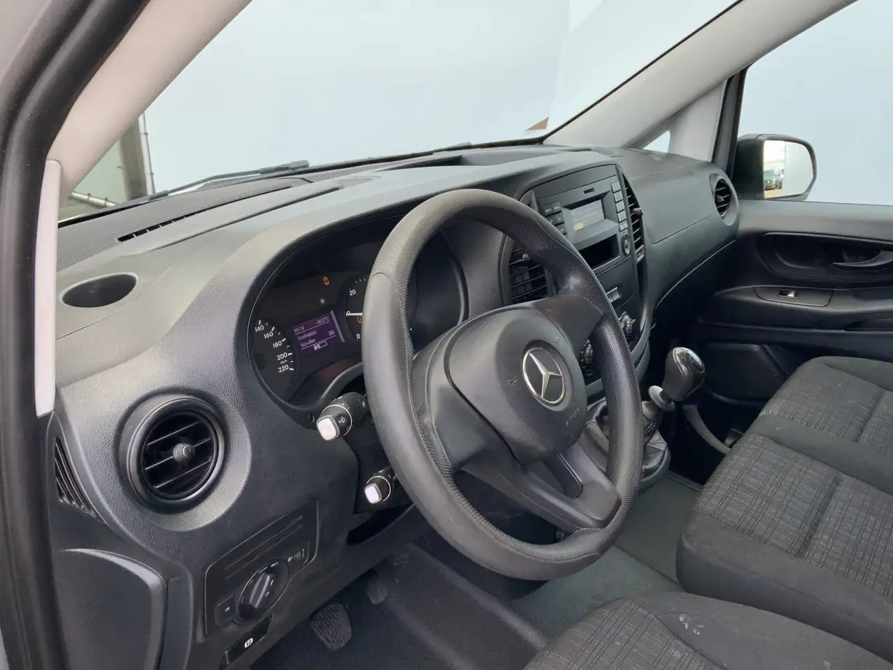 Mercedes-Benz Vito 109 CDI Functional Lang Airco Cruise 3 Zits Trekha - Fourgonnette: photos 5 Mercedes-Benz Vito 109 CDI Functional Lang Airco Cruise 3 Zits Trekha - Fourgonnette: photos 5