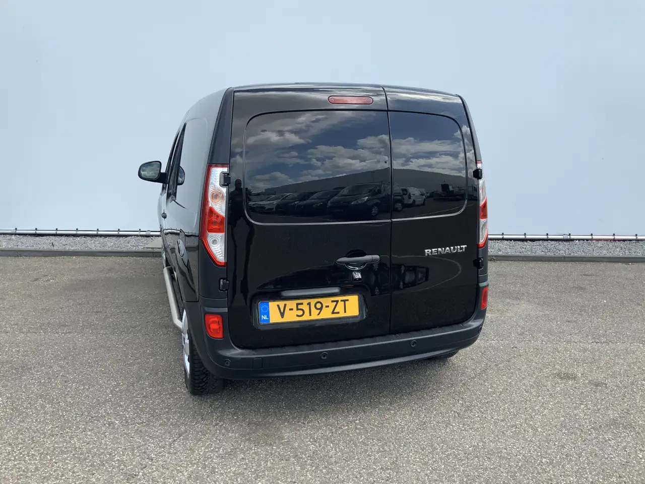 Renault Kangoo 1.5 dCi 90 Energy Comfort Plus .Sortimo Kasten Com - Fourgonnette: photos 2 Renault Kangoo 1.5 dCi 90 Energy Comfort Plus .Sortimo Kasten Com - Fourgonnette: photos 2