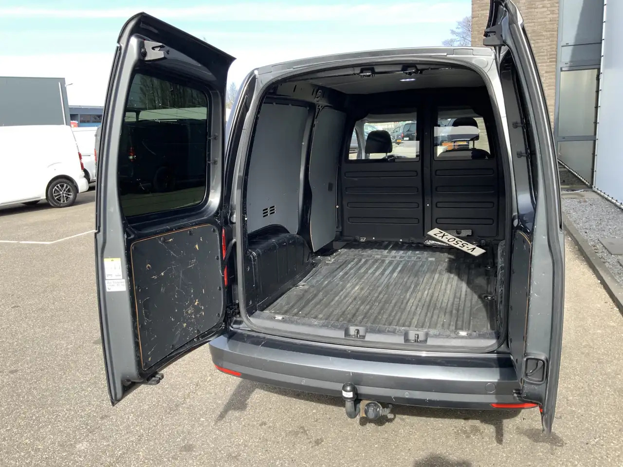 Fourgonnette Volkswagen Caddy 2.0 TDI L2H1 BMT Maxi Exclusive Edtion Airco Navi: photos 15 Fourgonnette Volkswagen Caddy 2.0 TDI L2H1 BMT Maxi Exclusive Edtion Airco Navi: photos 15