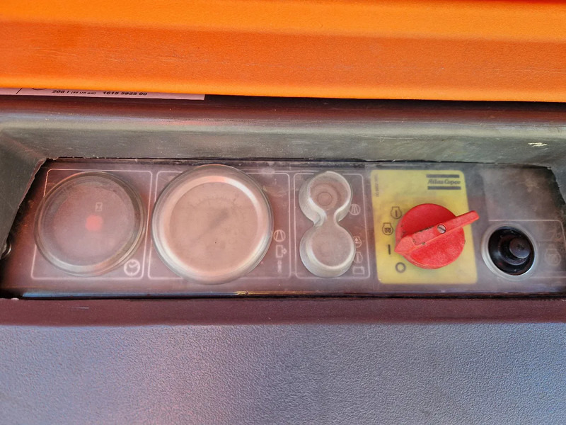 Atlas-Copco XAS57 - Compresseur d'air: photos 4 Atlas-Copco XAS57 - Compresseur d'air: photos 4