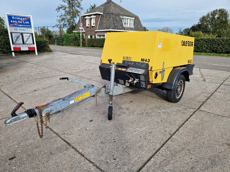 Kaeser M43 met 1443 uur, 4.3m³ - Compresseur d'air: photos 1 Kaeser M43 met 1443 uur, 4.3m³ - Compresseur d'air: photos 1