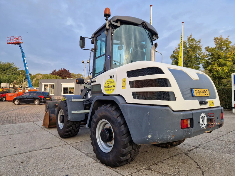 Yanmar / Terex TL80 met NL kenteken very low hours! - Chargeuse sur pneus: photos 2 Yanmar / Terex TL80 met NL kenteken very low hours! - Chargeuse sur pneus: photos 2