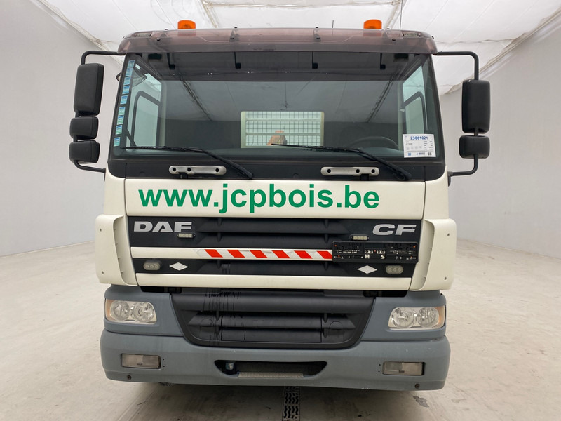 DAF CF75.250 - 6x2* - Camion plateau, Camion grue: photos 2 DAF CF75.250 - 6x2* - Camion plateau, Camion grue: photos 2