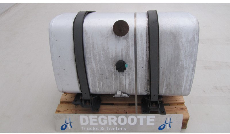 DAF Tank XF LI. - Réservoir de carburant: photos 1 DAF Tank XF LI. - Réservoir de carburant: photos 1