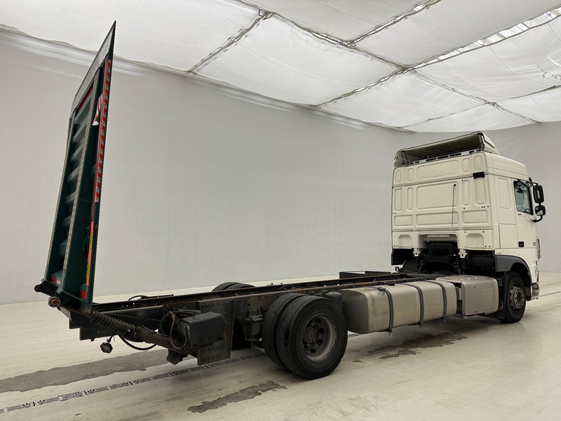 DAF XF 460 Space Cab - Châssis cabine: photos 4 DAF XF 460 Space Cab - Châssis cabine: photos 4