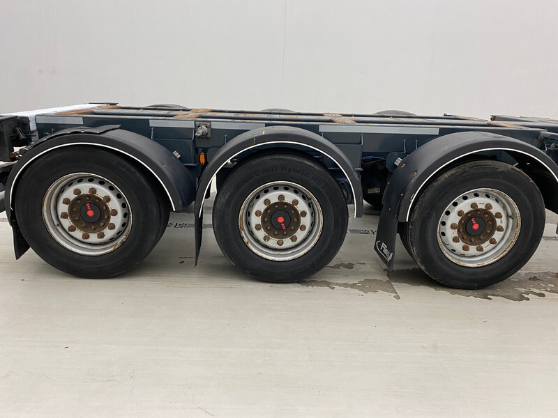Fliegl Polyvalent skelet 2 x 20-30-40-45 ft - Semi-remorque porte-conteneur/ Caisse mobile: photos 3 Fliegl Polyvalent skelet 2 x 20-30-40-45 ft - Semi-remorque porte-conteneur/ Caisse mobile: photos 3