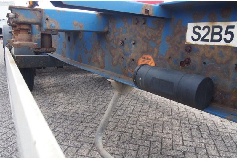 Semi-remorque porte-conteneur/ Caisse mobile Krone Polyvalent skelet 20-30-40-45 ft: photos 11