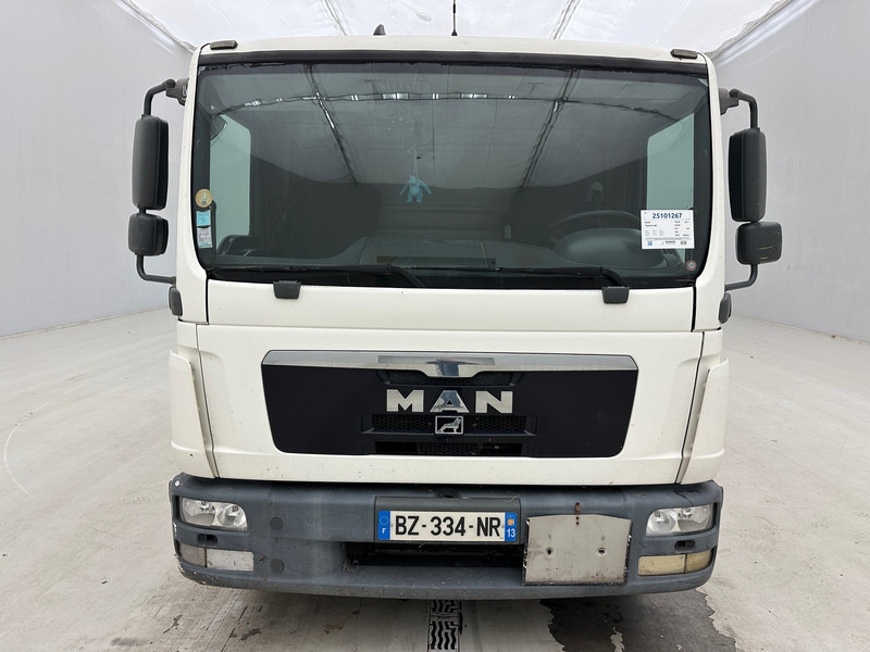 MAN TGL 10.180 - Camion citerne: photos 2 MAN TGL 10.180 - Camion citerne: photos 2